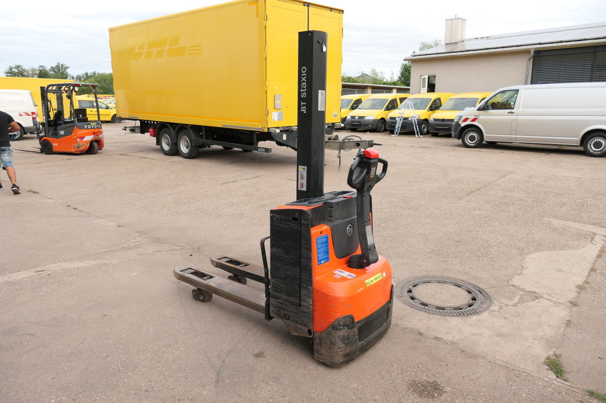 BT SWE 080L - Xe tải nâng pallet: hình 3 BT SWE 080L - Xe tải nâng pallet: hình 3