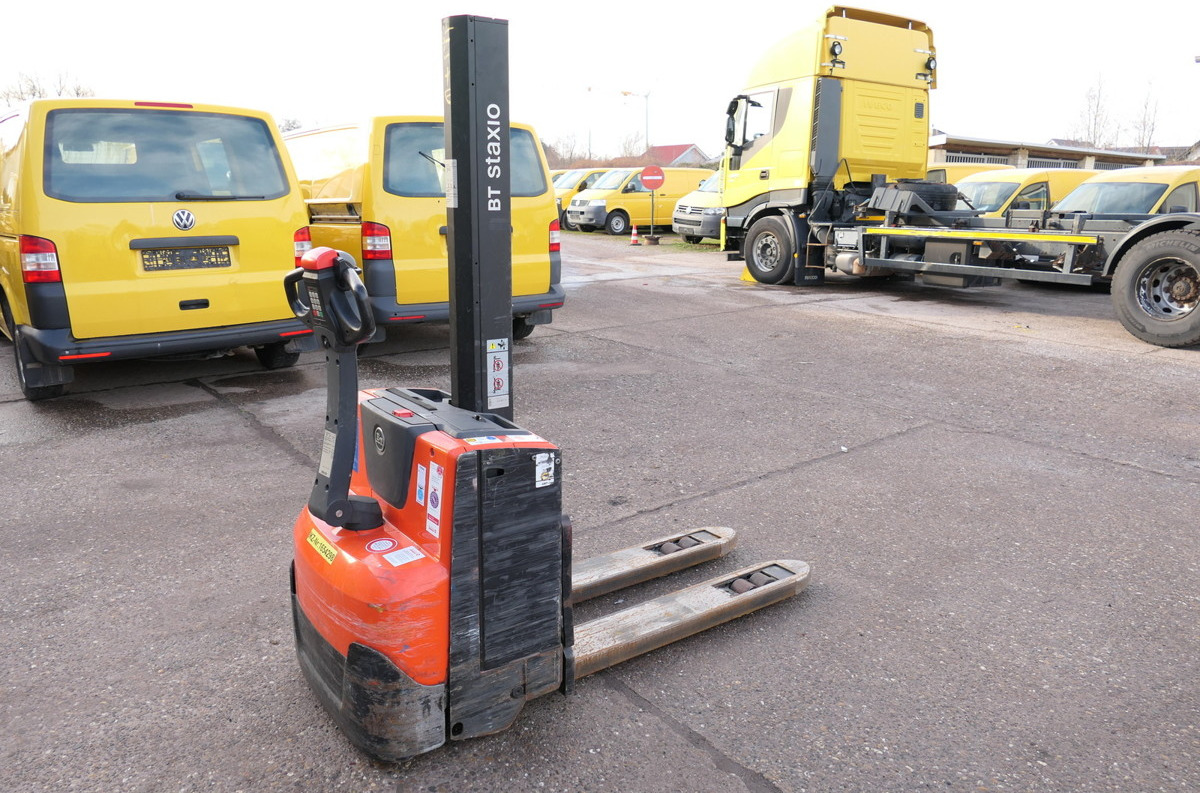 BT SWE 080L - Xe tải nâng pallet: hình 3 BT SWE 080L - Xe tải nâng pallet: hình 3