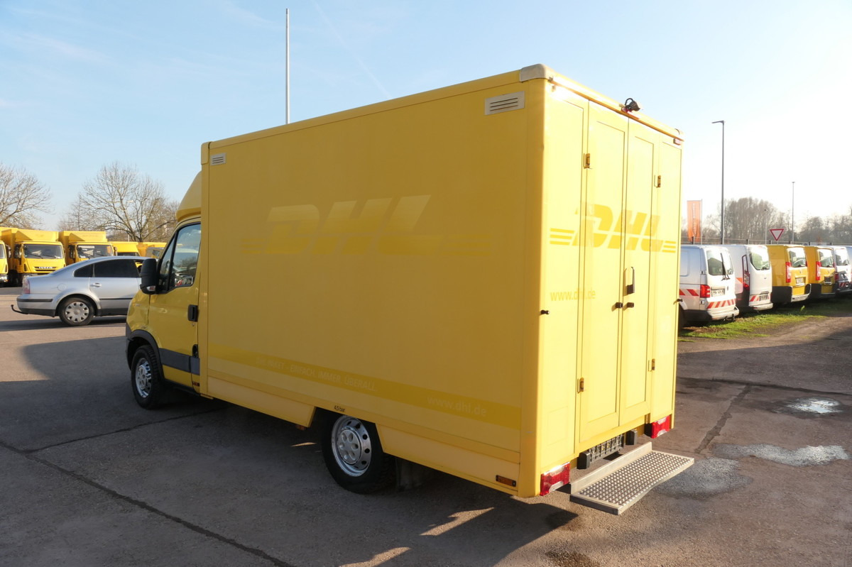 IVECO Daily 35 S11 C30C AUTOMATIK KAMERA Kurz KAMERA R - Xe tải nhỏ thùng kín: hình 4 IVECO Daily 35 S11 C30C AUTOMATIK KAMERA Kurz KAMERA R - Xe tải nhỏ thùng kín: hình 4