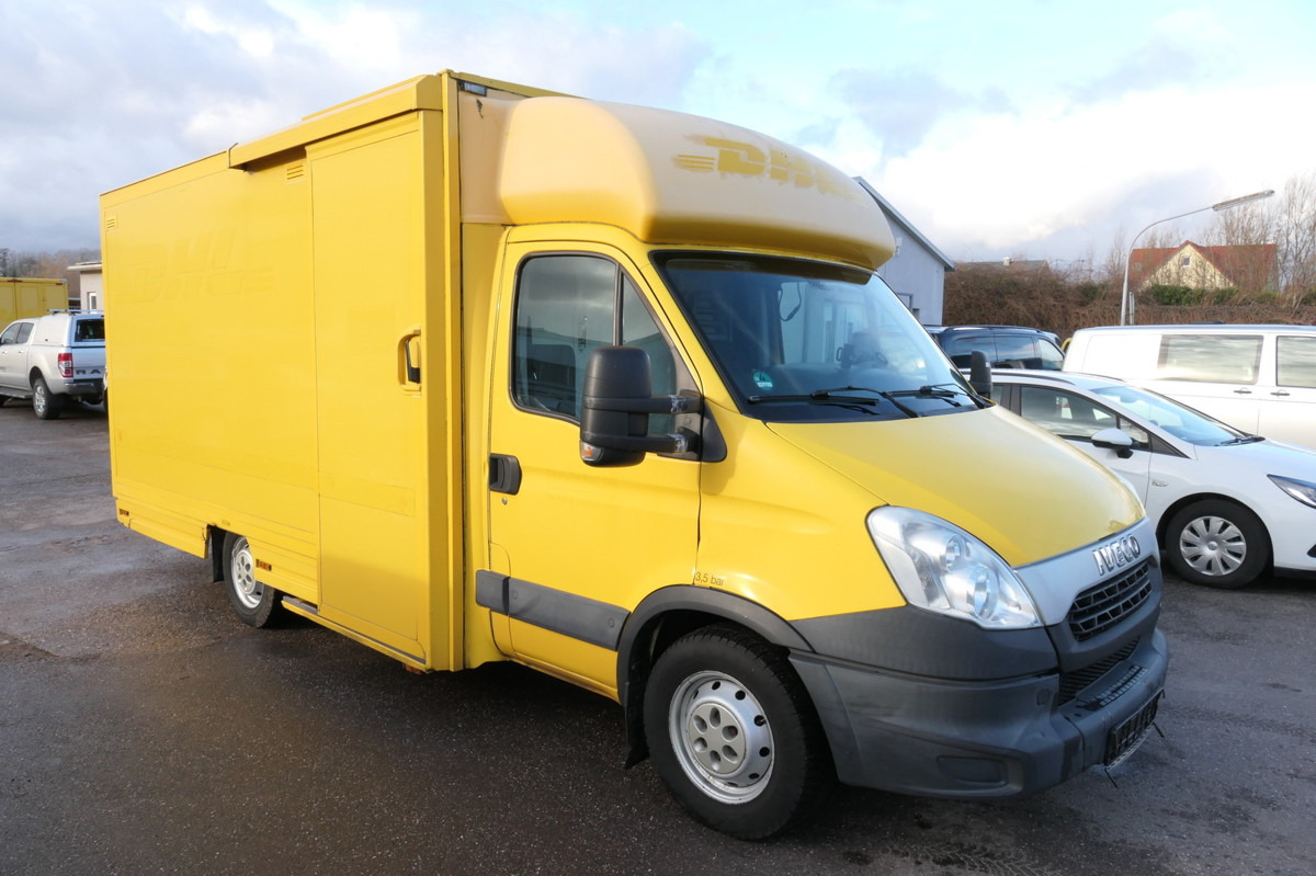 IVECO Daily 35 S11 C30C AUTOMATIK KAMERA Regale LUFT D - Xe tải nhỏ thùng kín: hình 2 IVECO Daily 35 S11 C30C AUTOMATIK KAMERA Regale LUFT D - Xe tải nhỏ thùng kín: hình 2