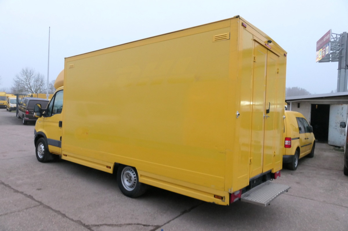 IVECO Daily 35 S11 C30C AUTOMATIK KAMERA Regale LUFT D - Xe tải nhỏ thùng kín: hình 4 IVECO Daily 35 S11 C30C AUTOMATIK KAMERA Regale LUFT D - Xe tải nhỏ thùng kín: hình 4