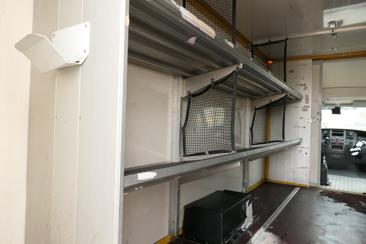 Xe tải nhỏ thùng kín IVECO Daily 35 S11 C30C AUTOMATIK KAMERA Regale LUFT D: hình 6