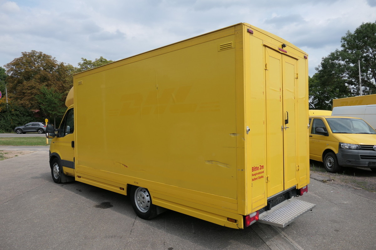 IVECO Daily 35 S11 C30C AUTOMATIK KAMERA Regale LUFT D - Xe tải nhỏ thùng kín: hình 4 IVECO Daily 35 S11 C30C AUTOMATIK KAMERA Regale LUFT D - Xe tải nhỏ thùng kín: hình 4
