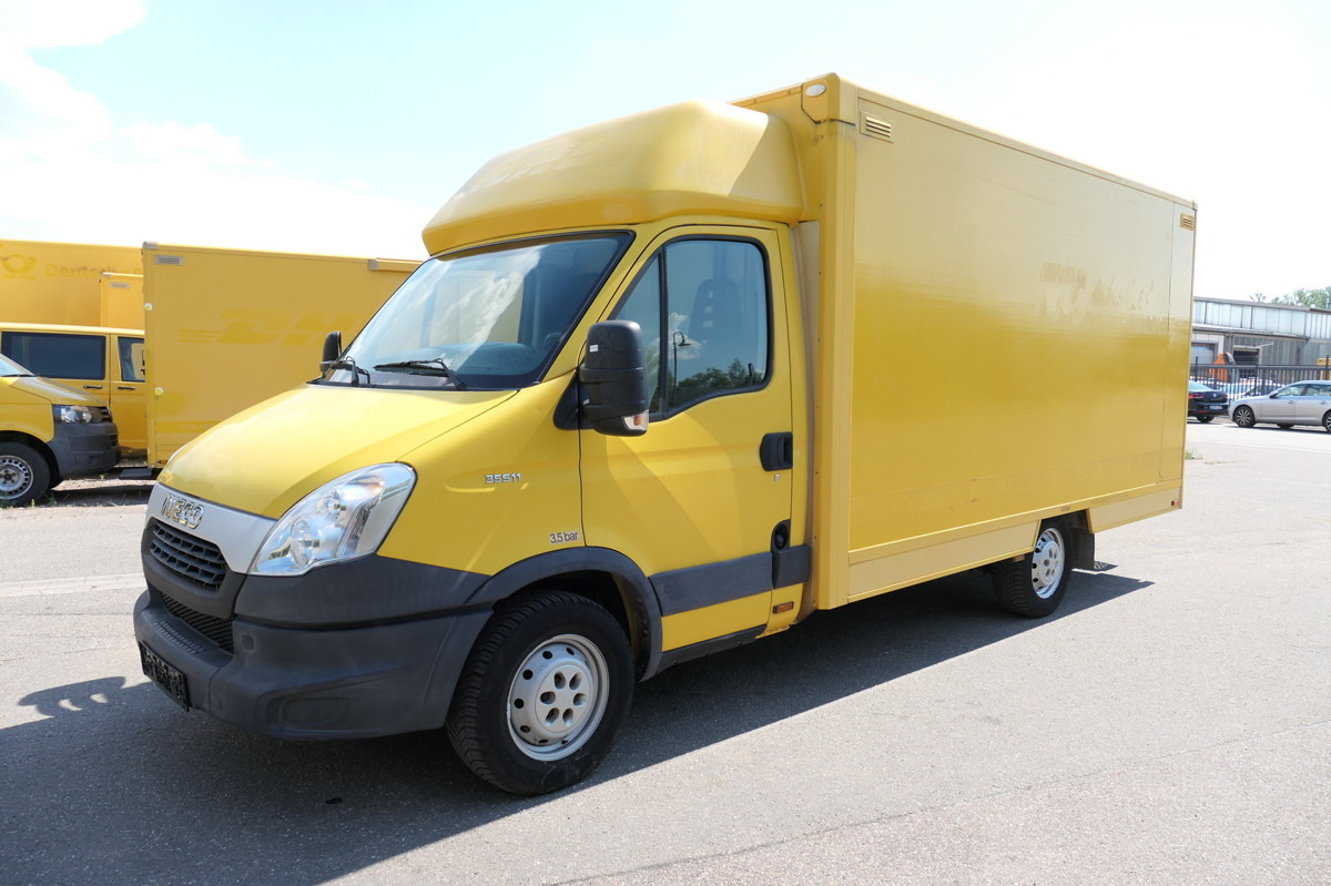IVECO Daily 35 S11 C30C AUTOMATIK KAMERA Regale LUFT D - Xe tải nhỏ thùng kín: hình 1 IVECO Daily 35 S11 C30C AUTOMATIK KAMERA Regale LUFT D - Xe tải nhỏ thùng kín: hình 1