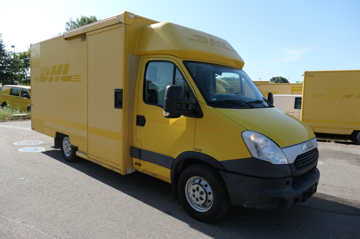 IVECO Daily 35 S11 C30C AUTOMATIK KAMERA Regale LUFT D - Xe tải nhỏ thùng kín: hình 2 IVECO Daily 35 S11 C30C AUTOMATIK KAMERA Regale LUFT D - Xe tải nhỏ thùng kín: hình 2