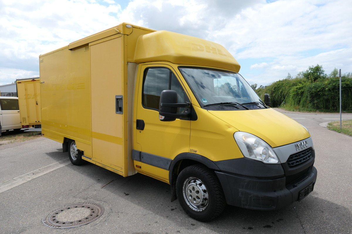 IVECO Daily 35 S11 C30C AUTOMATIK KAMERA Regale LUFT D - Xe tải nhỏ thùng kín: hình 2 IVECO Daily 35 S11 C30C AUTOMATIK KAMERA Regale LUFT D - Xe tải nhỏ thùng kín: hình 2