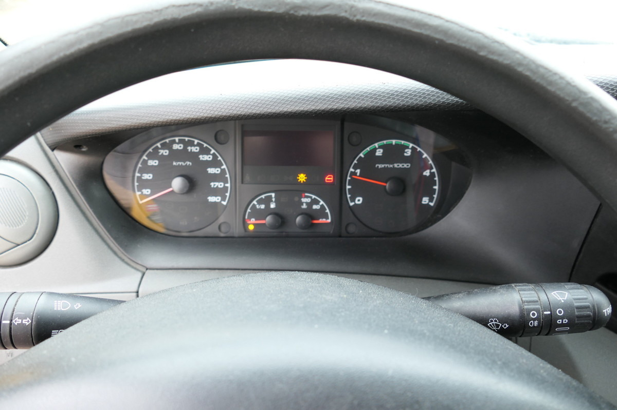 Xe tải nhỏ thùng kín IVECO Daily 35 S11 C30C AUTOMATIK KAMERA Regale LUFT D: hình 11