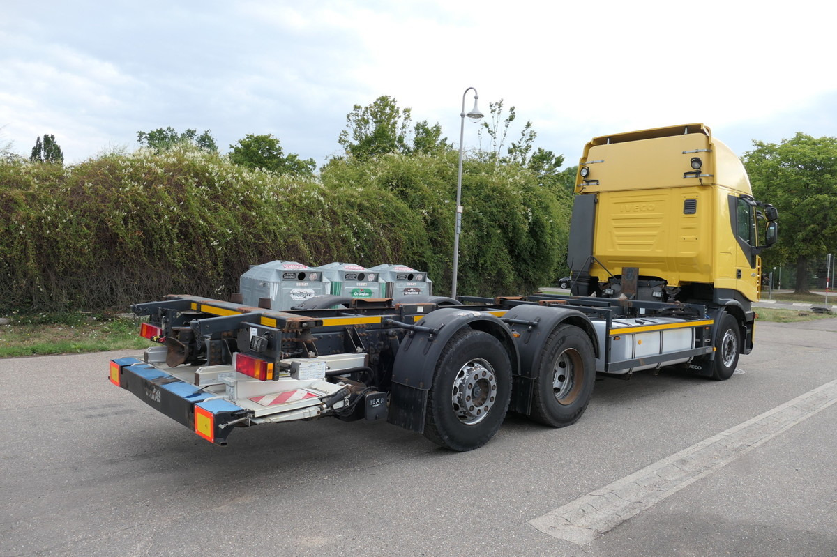 IVECO STRALIS AS 260 S42 Y/FS-CM ECO LBW AHK KLIMA INT - Xe chở container/ Xe tải hoán đổi thân: hình 4 IVECO STRALIS AS 260 S42 Y/FS-CM ECO LBW AHK KLIMA INT - Xe chở container/ Xe tải hoán đổi thân: hình 4