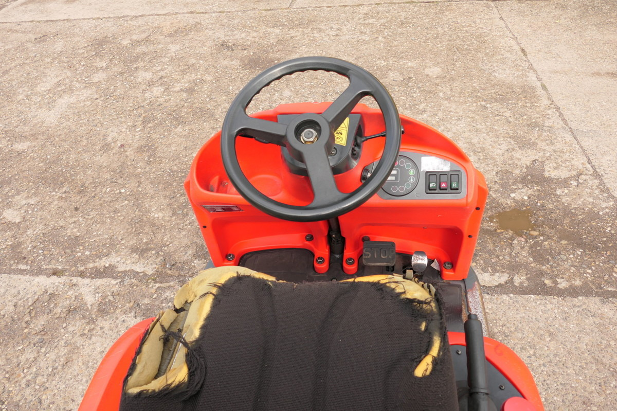 LINDE P 60 Z Schlepper Batterie 21/2020 - Xe cày kéo: hình 5 LINDE P 60 Z Schlepper Batterie 21/2020 - Xe cày kéo: hình 5