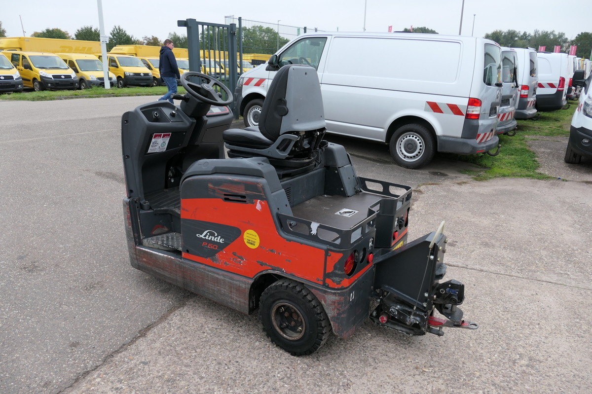 LINDE P 60 Z Schlepper Batterie 33/2019 - Xe cày kéo: hình 3 LINDE P 60 Z Schlepper Batterie 33/2019 - Xe cày kéo: hình 3