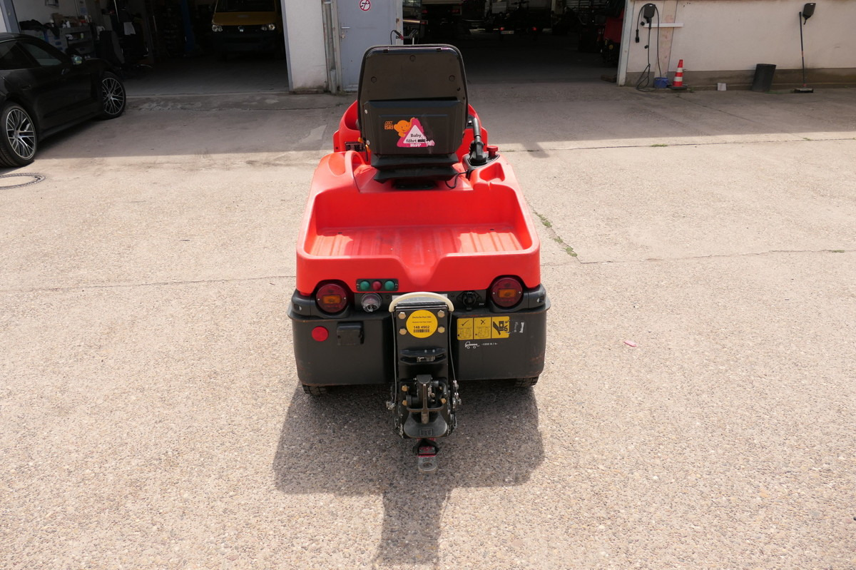 LINDE P 60 Z Schlepper - Xe cày kéo: hình 4 LINDE P 60 Z Schlepper - Xe cày kéo: hình 4