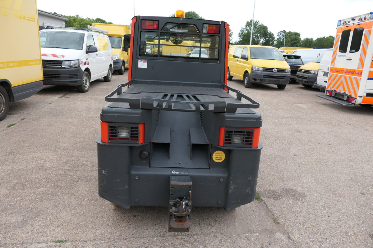LINDE P250 Schlepper AHK Batterie 10/2022 Schiebetüren - Xe cày kéo: hình 5 LINDE P250 Schlepper AHK Batterie 10/2022 Schiebetüren - Xe cày kéo: hình 5