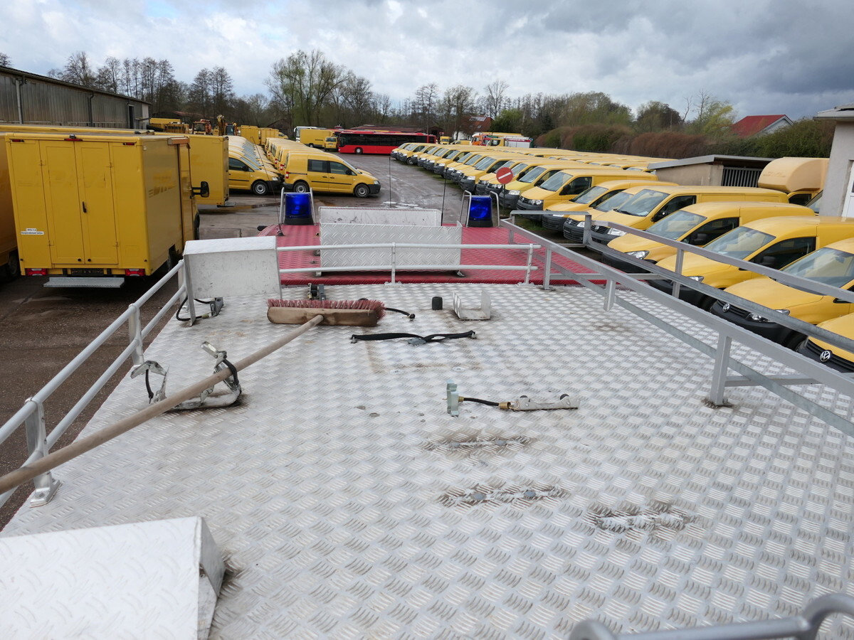 Xe cứu thương MERCEDES-BENZ 814 D LF 8/6 DoKa AHK Löschwassertank 600L Schli: hình 6 Xe cứu thương MERCEDES-BENZ 814 D LF 8/6 DoKa AHK Löschwassertank 600L Schli: hình 6