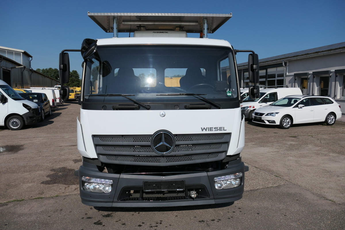 MERCEDES-BENZ Kamag Wiesel WBH 25 Wiesel Umsetzfahrzeug - Xe chở container/ Xe tải hoán đổi thân: hình 2 MERCEDES-BENZ Kamag Wiesel WBH 25 Wiesel Umsetzfahrzeug - Xe chở container/ Xe tải hoán đổi thân: hình 2