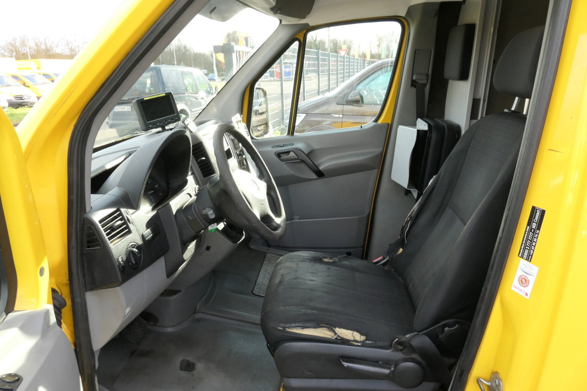 Xe tải nhỏ thùng kín MERCEDES-BENZ SPRINTER 310 CDI MAXI EURO-5 KOFFER REGALE KAMER: hình 8