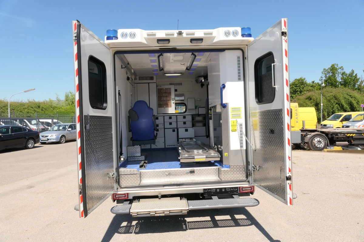 MERCEDES-BENZ Sprinter 519 CDI Klima Krankenwagen - Xe cứu thương: hình 5 MERCEDES-BENZ Sprinter 519 CDI Klima Krankenwagen - Xe cứu thương: hình 5