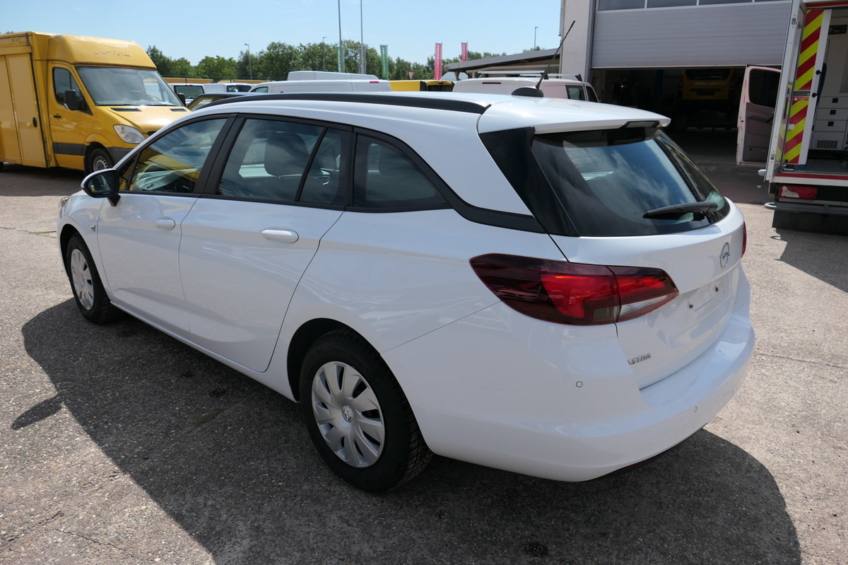 OPEL Astra Sports Tourer 1.5 CDTI KLIMA - Xe hơi: hình 4 OPEL Astra Sports Tourer 1.5 CDTI KLIMA - Xe hơi: hình 4
