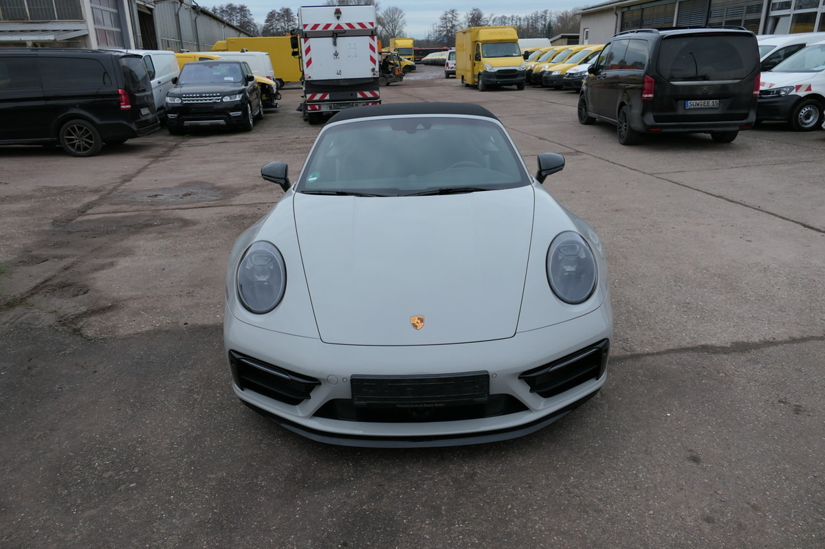 PORSCHE 911 992 Carrera GTS Cabriolet Keramik, PDCC, Bur - Xe mui trần: hình 2 PORSCHE 911 992 Carrera GTS Cabriolet Keramik, PDCC, Bur - Xe mui trần: hình 2