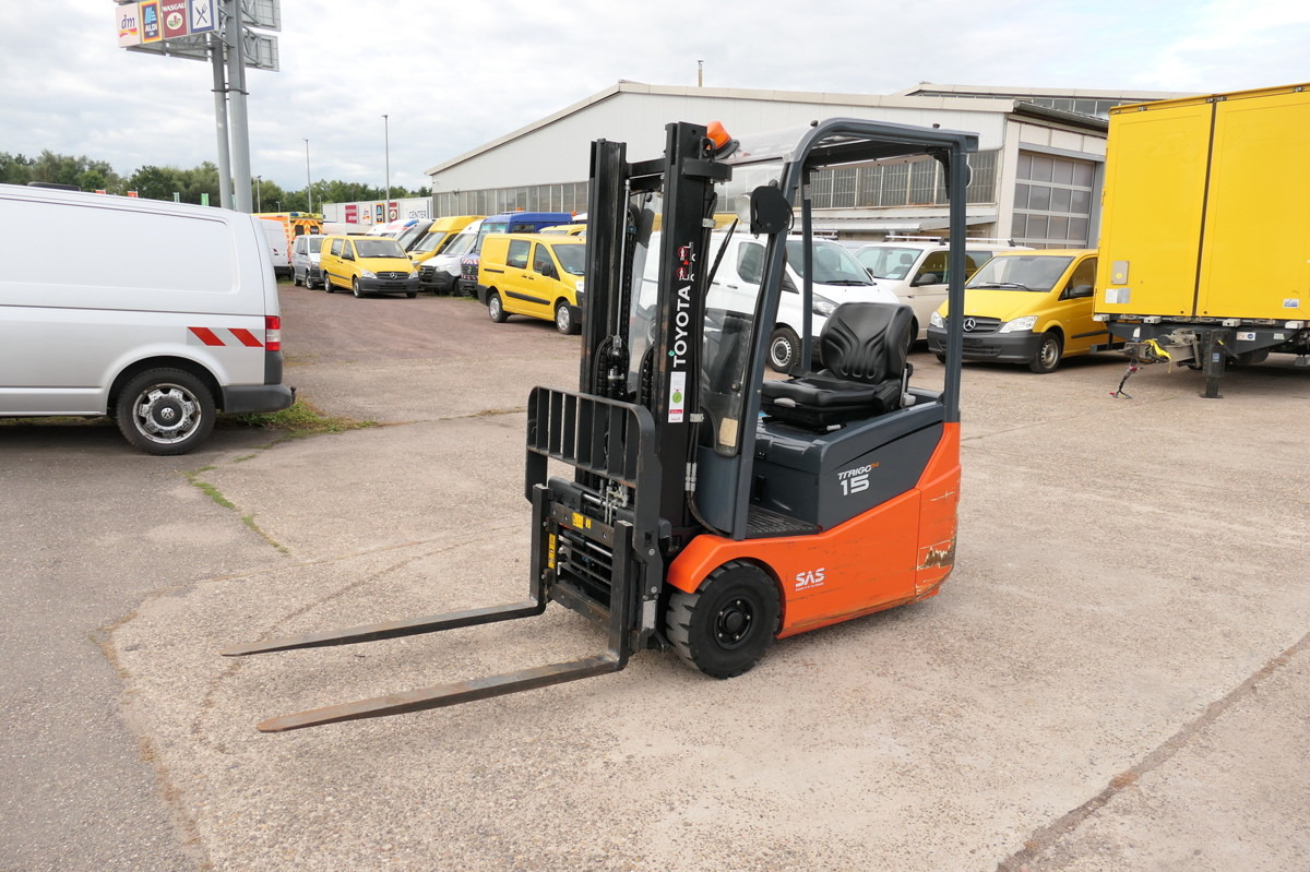 TOYOTA 7 FBEST 15 DUPLEX 4-VENTIL 3-Rad - Xe nâng điện: hình 2 TOYOTA 7 FBEST 15 DUPLEX 4-VENTIL 3-Rad - Xe nâng điện: hình 2