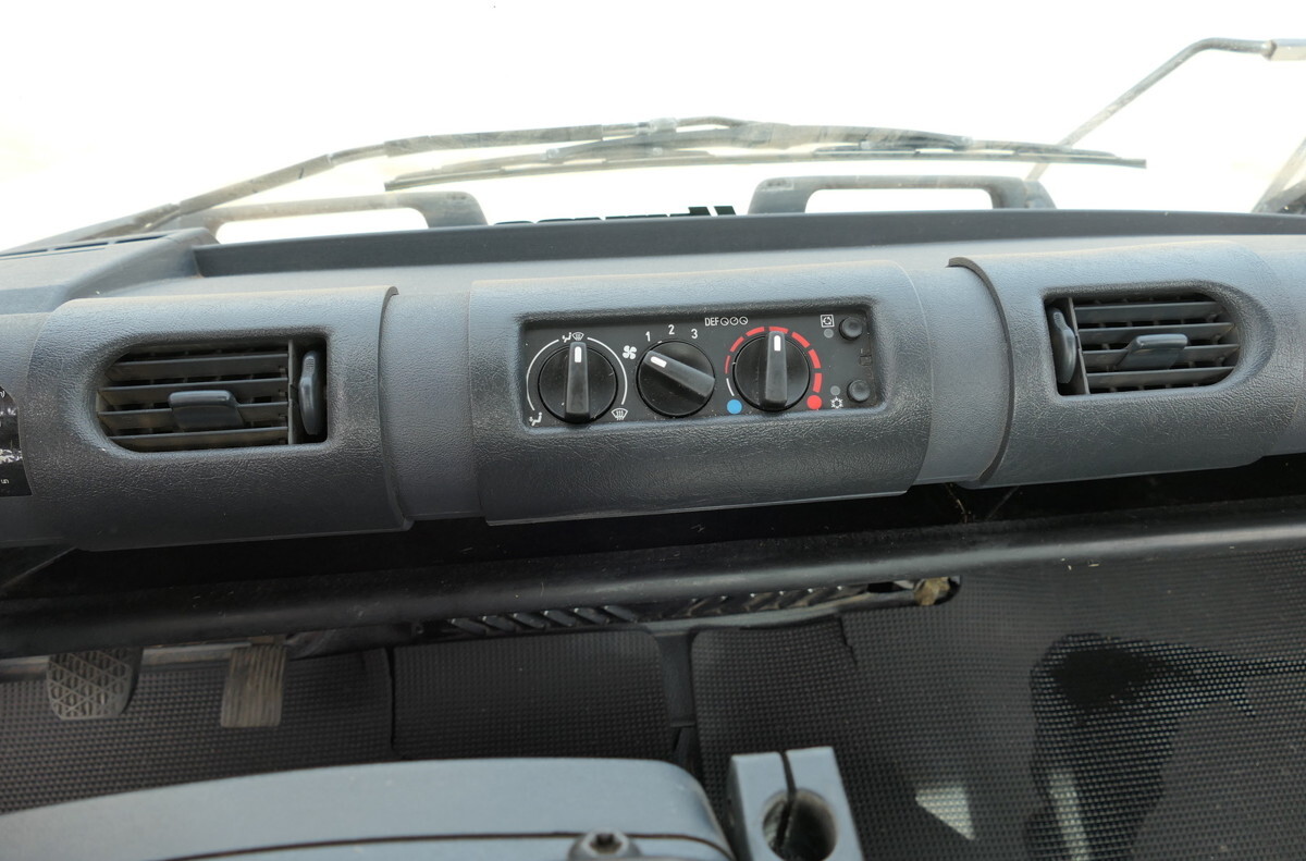 Xe tải thùng lửng/ Phẳng, Tiện ích/ Xe đặc dụng UNIMOG U400  405/12 AHK KLIMA ZAPFWELLE vorn SFZ KOMMUN: hình 17