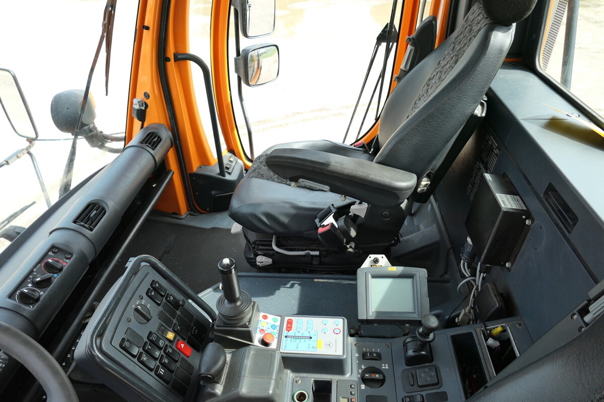 Xe tải thùng lửng/ Phẳng, Tiện ích/ Xe đặc dụng UNIMOG U400  405/12 AHK KLIMA ZAPFWELLE vorn SFZ KOMMUN: hình 14