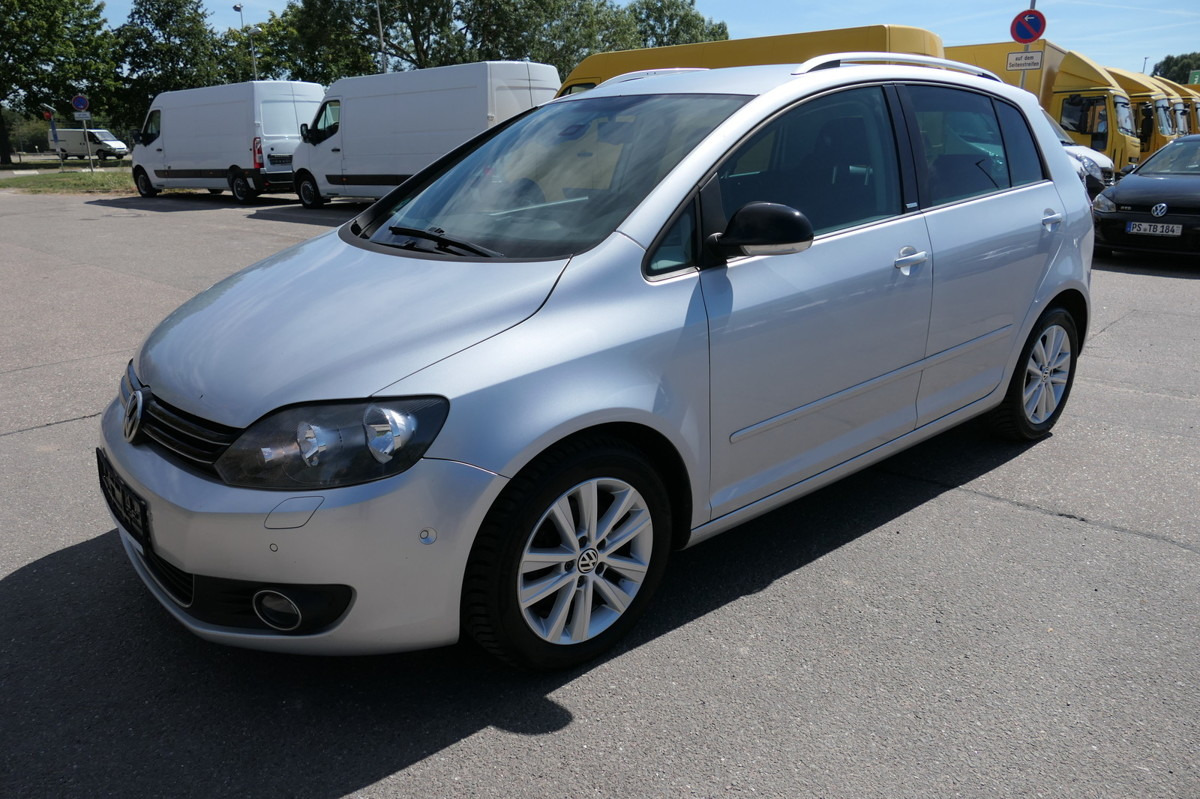 VW Golf VI Plus 1.6 TDI BMT Style KLIMA - Sedan: hình 1 VW Golf VI Plus 1.6 TDI BMT Style KLIMA - Sedan: hình 1