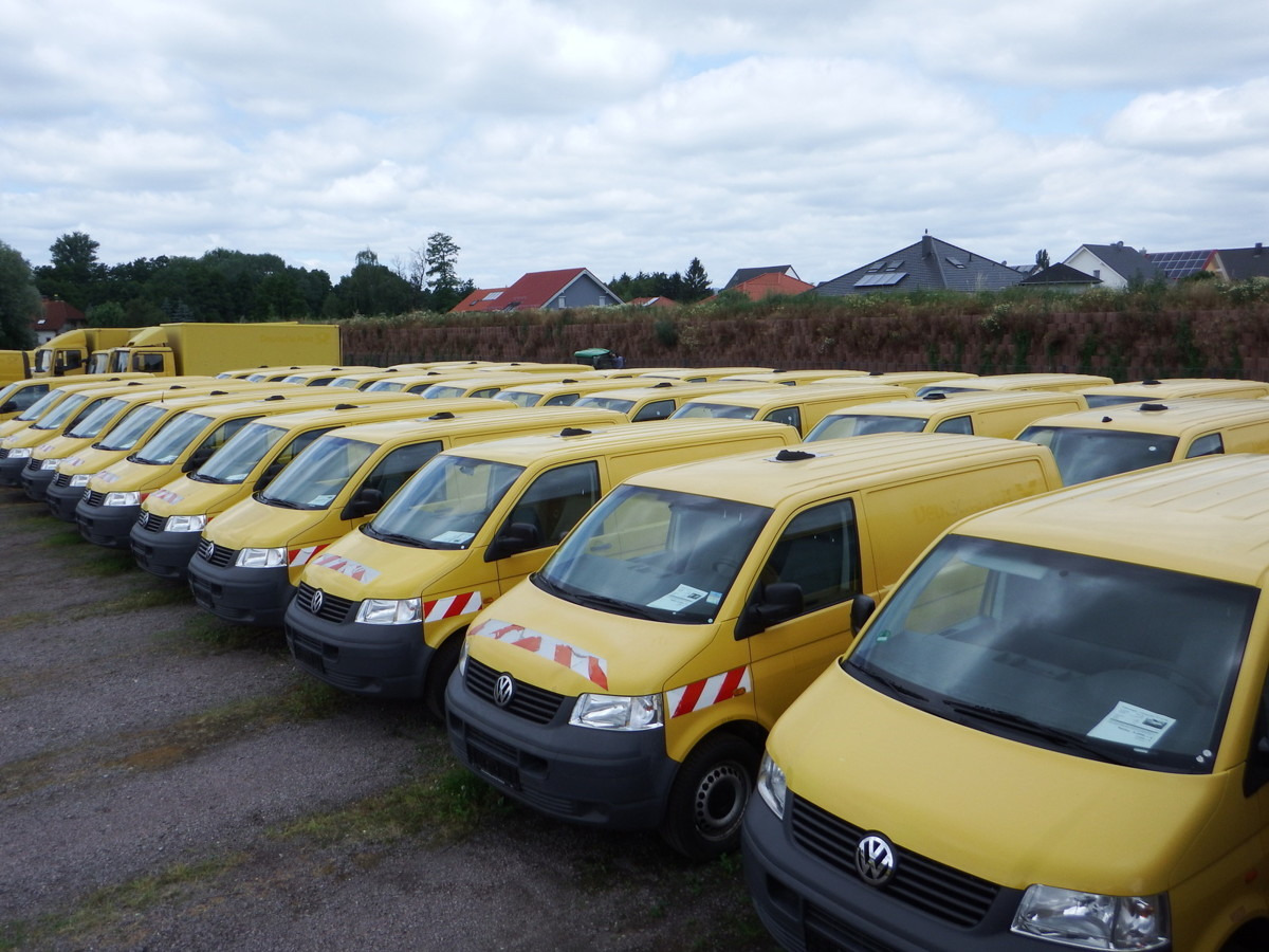 VW T5 Transporter 1.9 TDI PARKTRONIK 2xSCHIEBETÜR - Xe van nhỏ gọn: hình 1 VW T5 Transporter 1.9 TDI PARKTRONIK 2xSCHIEBETÜR - Xe van nhỏ gọn: hình 1
