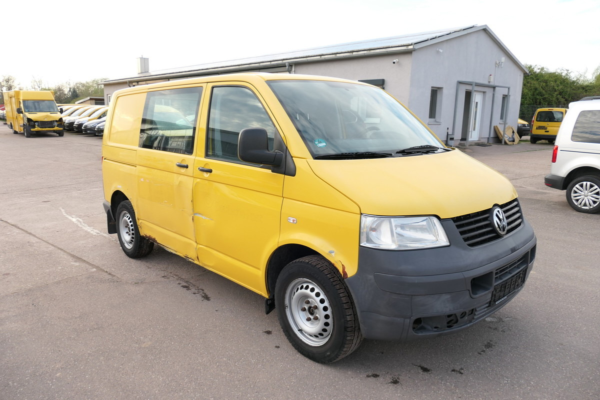VW T5 Transporter 1.9 TDI PARKTRONIK 2xSCHIEBETÜR - Xe van nhỏ gọn: hình 2 VW T5 Transporter 1.9 TDI PARKTRONIK 2xSCHIEBETÜR - Xe van nhỏ gọn: hình 2
