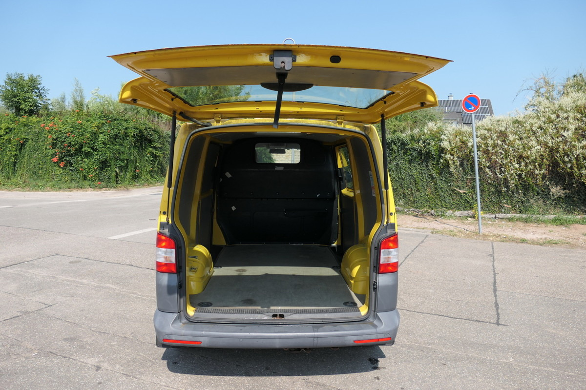 VW T5 Transporter 2.0 TDI 2xSCHIEBETÜR PARKTRONIK E - Xe van nhỏ gọn: hình 5 VW T5 Transporter 2.0 TDI 2xSCHIEBETÜR PARKTRONIK E - Xe van nhỏ gọn: hình 5