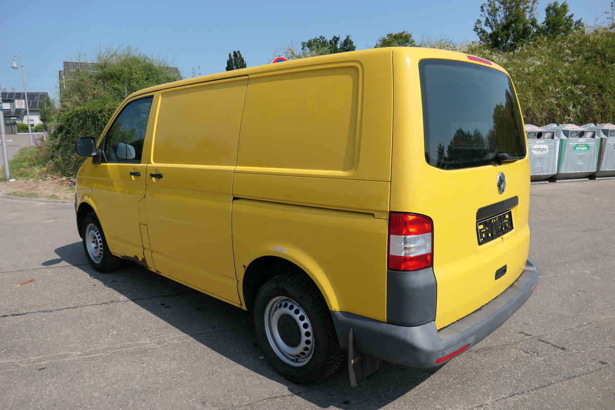 VW T5 Transporter 2.0 TDI 2xSCHIEBETÜR PARKTRONIK E - Xe van nhỏ gọn: hình 4 VW T5 Transporter 2.0 TDI 2xSCHIEBETÜR PARKTRONIK E - Xe van nhỏ gọn: hình 4