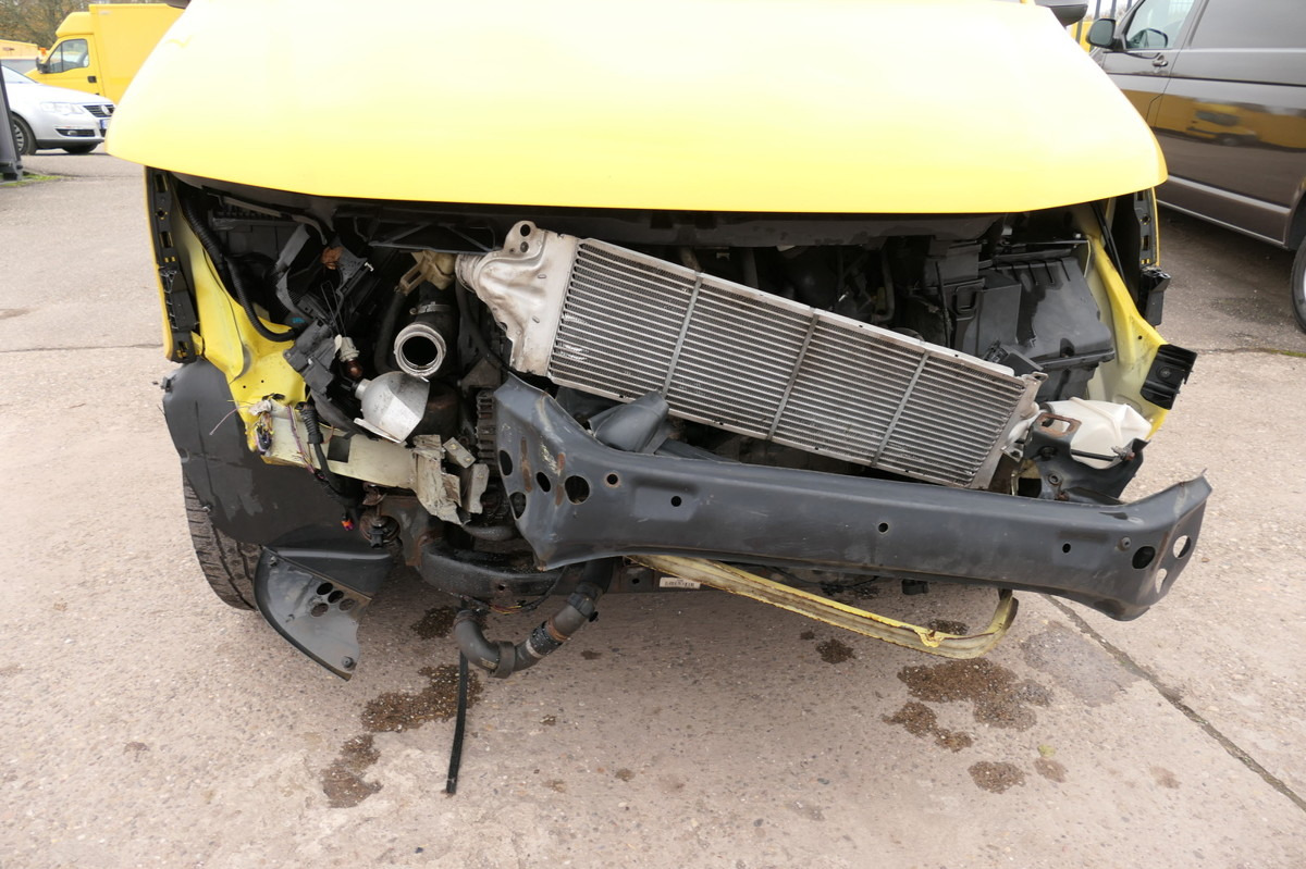 VW T5 Transporter 2.0 TDI COC - Xe van nhỏ gọn: hình 5 VW T5 Transporter 2.0 TDI COC - Xe van nhỏ gọn: hình 5