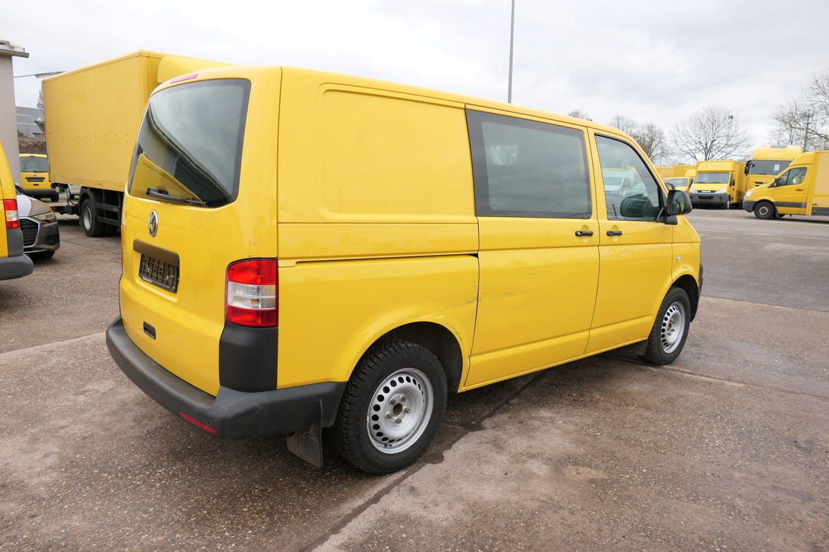 VW T5 Transporter 2.0 TDI EURO-5 PARKTRONIK CoC - Xe van nhỏ gọn: hình 4 VW T5 Transporter 2.0 TDI EURO-5 PARKTRONIK CoC - Xe van nhỏ gọn: hình 4