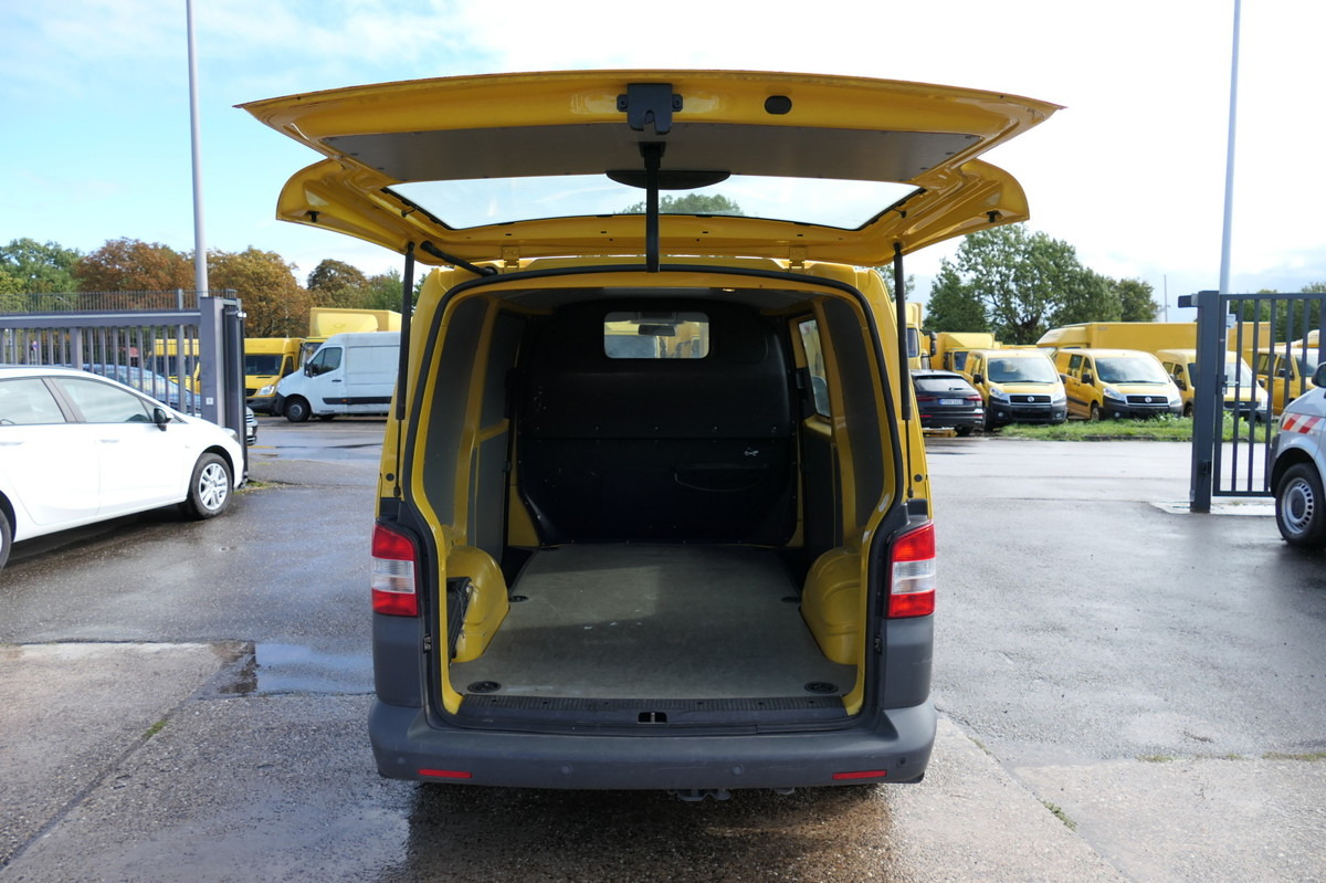 VW T5 Transporter 2.0 TDI PARKTRONIK EURO-5 2xSCHIE - Xe van nhỏ gọn: hình 5 VW T5 Transporter 2.0 TDI PARKTRONIK EURO-5 2xSCHIE - Xe van nhỏ gọn: hình 5