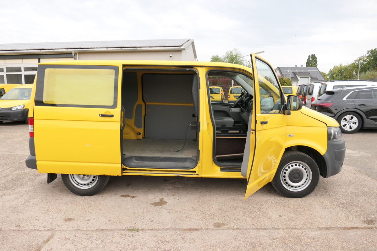 Cho thuê VW T5 Transporter 2.0 TDI PARKTRONIK EURO-5 2xSCHIE VW T5 Transporter 2.0 TDI PARKTRONIK EURO-5 2xSCHIE: hình 8
