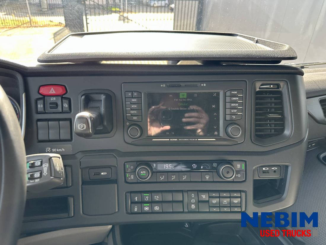 Scania S500 168.049km - Retarder - Smart Tacho 2 - Stand Klima - Xe đầu kéo: hình 4 Scania S500 168.049km - Retarder - Smart Tacho 2 - Stand Klima - Xe đầu kéo: hình 4