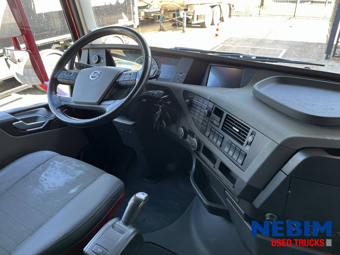 Volvo FH 460 4x2 LNG - MA - Chassis Code - Xe đầu kéo: hình 4 Volvo FH 460 4x2 LNG - MA - Chassis Code - Xe đầu kéo: hình 4