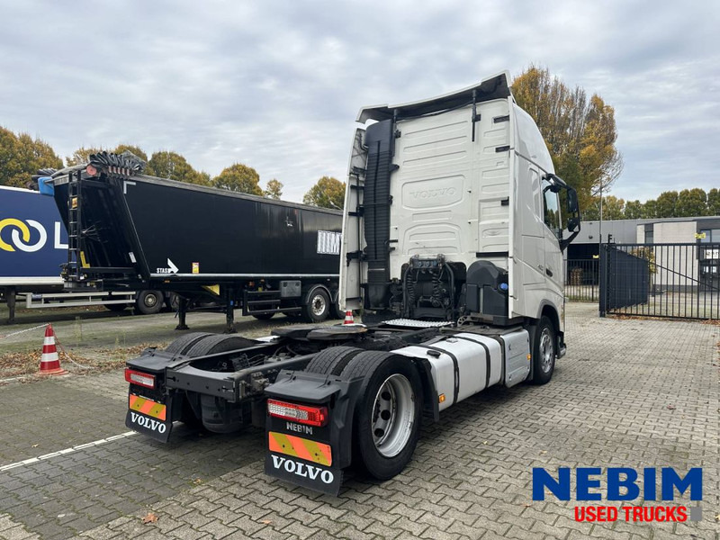 Volvo FH420 X-Low - Globetrotter XL - Xe đầu kéo: hình 2 Volvo FH420 X-Low - Globetrotter XL - Xe đầu kéo: hình 2