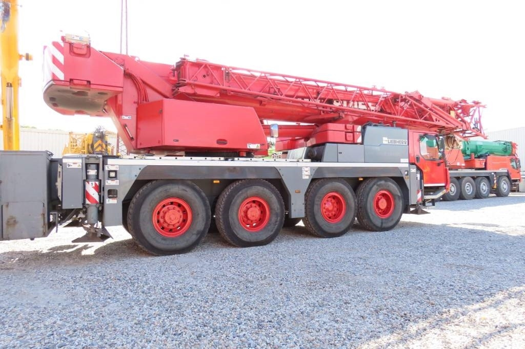 Liebherr LTM 1070-4.2 - Cần cẩu mọi địa hình: hình 2 Liebherr LTM 1070-4.2 - Cần cẩu mọi địa hình: hình 2