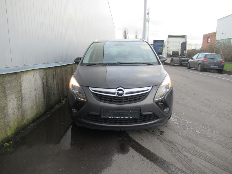 Opel Zafira Touren - Xe hơi: hình 3 Opel Zafira Touren - Xe hơi: hình 3