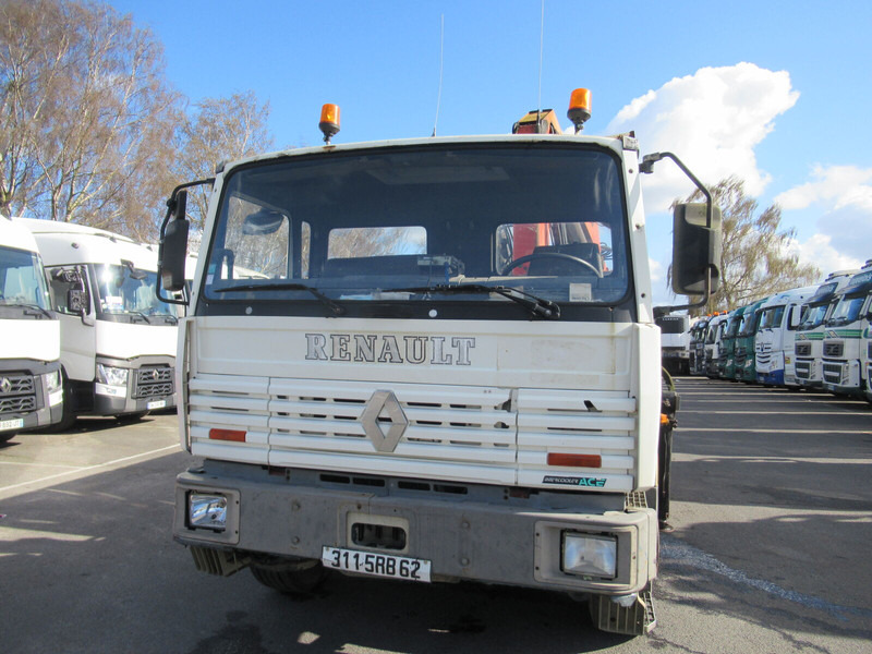Renault G300 - Xe tải thùng lửng/ Phẳng, Xe cẩu tự hành: hình 2 Renault G300 - Xe tải thùng lửng/ Phẳng, Xe cẩu tự hành: hình 2