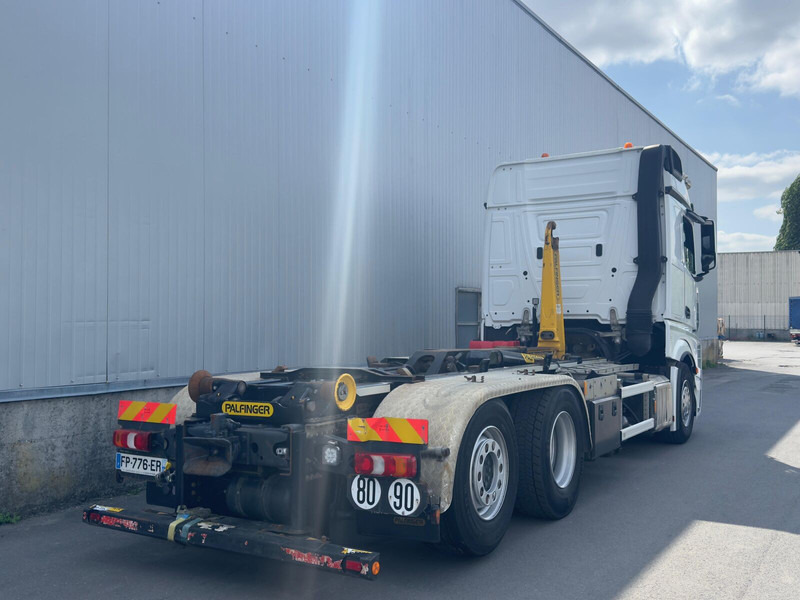 Mercedes-Benz Actros 2548 - Xe đầu kéo: hình 3 Mercedes-Benz Actros 2548 - Xe đầu kéo: hình 3