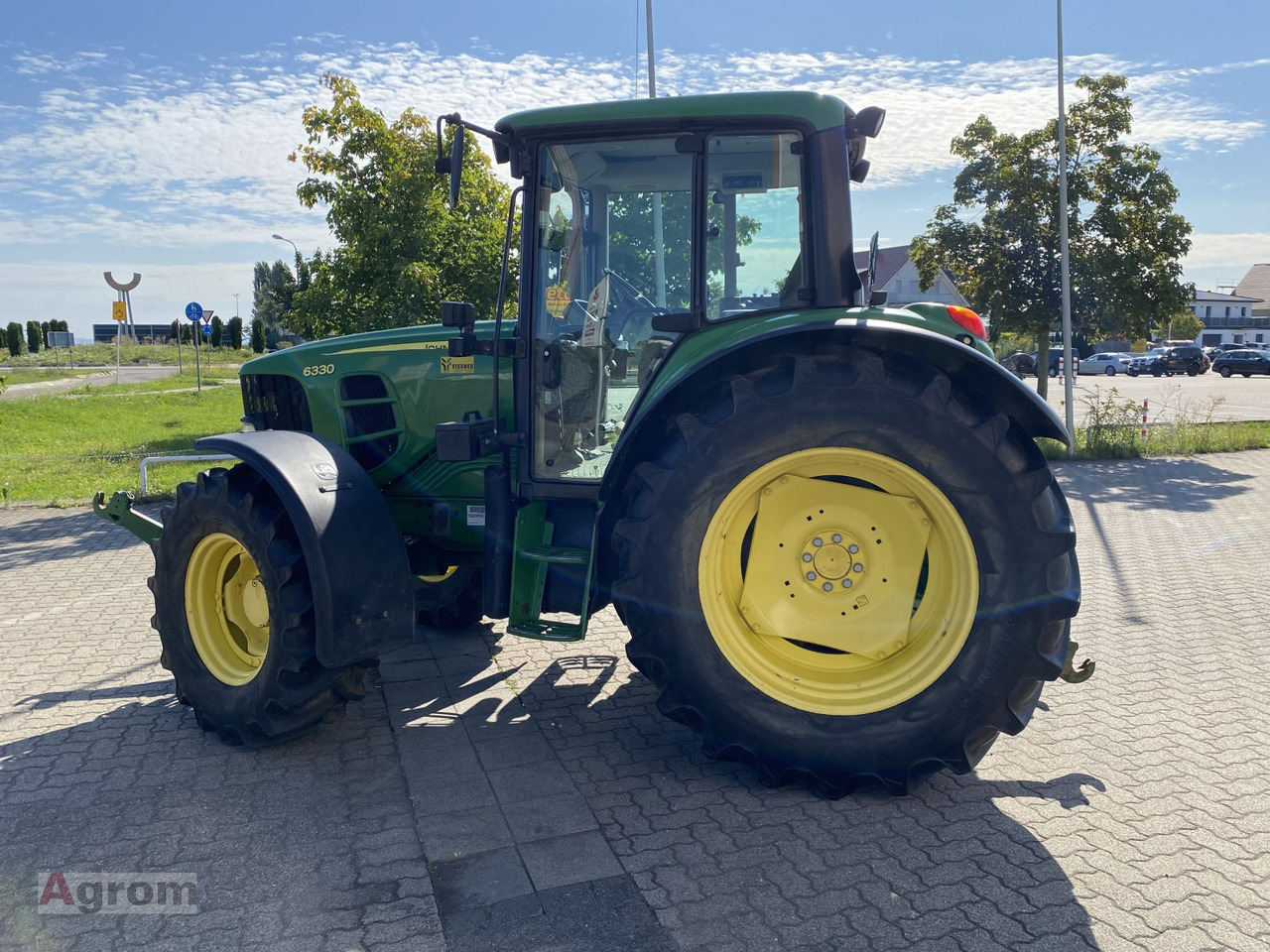 John Deere 6330 Standard - Máy cày: hình 2 John Deere 6330 Standard - Máy cày: hình 2