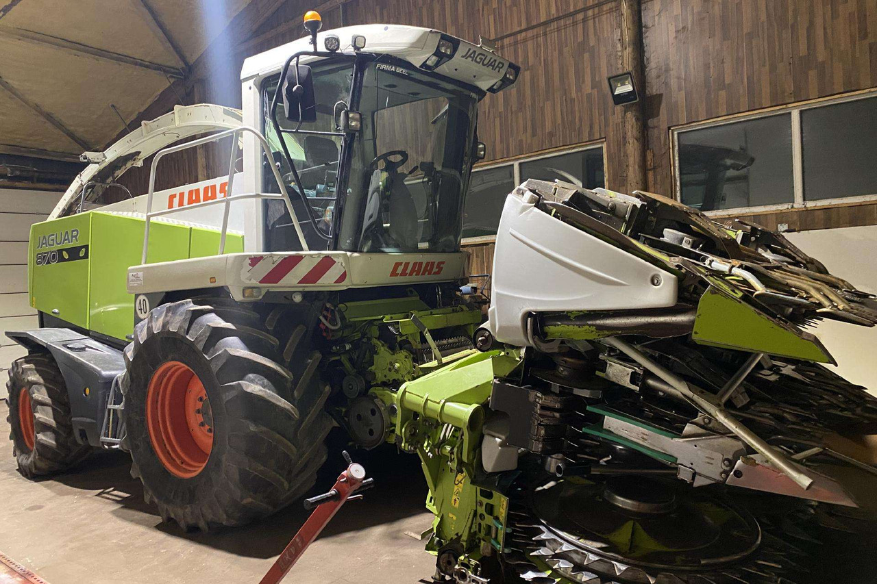 Claas Jaguar 870 SpeedStar - Máy gặt đập thức ăn gia súc: hình 3 Claas Jaguar 870 SpeedStar - Máy gặt đập thức ăn gia súc: hình 3