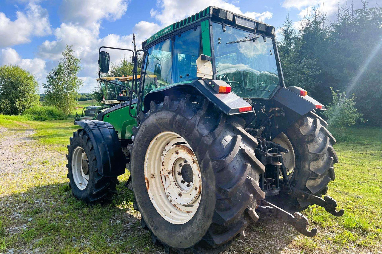 Valtra Valmet 8450 Mega - Máy cày: hình 5 Valtra Valmet 8450 Mega - Máy cày: hình 5
