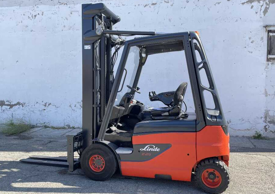 Linde E 25 -387 (Batteria NUOVA) - Xe nâng điện: hình 2 Linde E 25 -387 (Batteria NUOVA) - Xe nâng điện: hình 2