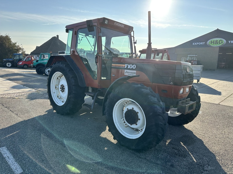 Fiat F100 - Máy cày: hình 3 Fiat F100 - Máy cày: hình 3