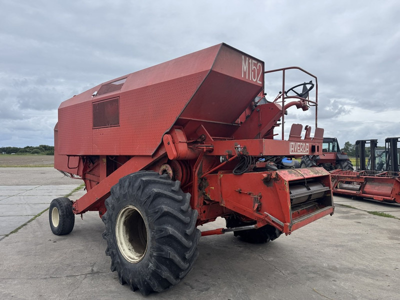 Laverda M152 - Máy gặt đập: hình 3 Laverda M152 - Máy gặt đập: hình 3