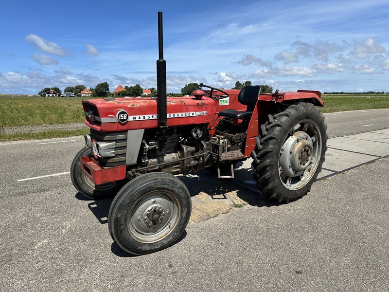 Massey Ferguson 158 - Máy cày: hình 1 Massey Ferguson 158 - Máy cày: hình 1