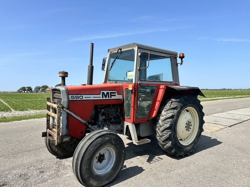 Massey Ferguson 590 - Máy cày: hình 1 Massey Ferguson 590 - Máy cày: hình 1