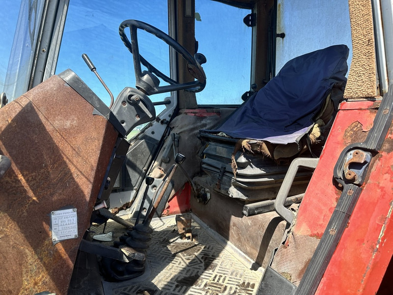 Massey Ferguson 690 - Máy cày: hình 4 Massey Ferguson 690 - Máy cày: hình 4